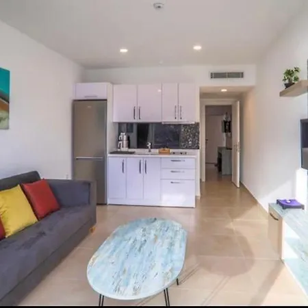 公寓式酒店 Queen Victoria 博德鲁姆